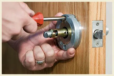 Bellwood IL Locksmith Store Bellwood, IL 708-390-0614 - 10-residential-lockouts